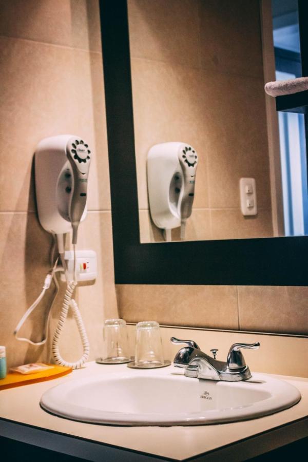 Aparthotel Walther Quito Bagian luar foto